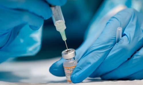 Pharmaceutical firms work to tweak vaccines against Omicron variant