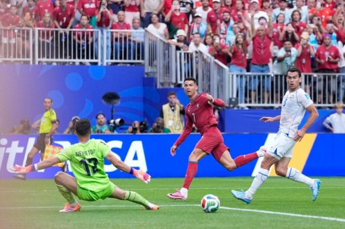 Ronaldo, 41, silences doubters in record-breaking World Cup display Ronaldo, 41, silences doubters in record-breaking World Cup display