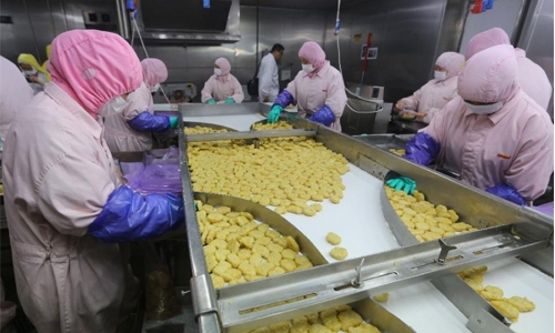 China tries 10 employees of US firm in fast food scandal