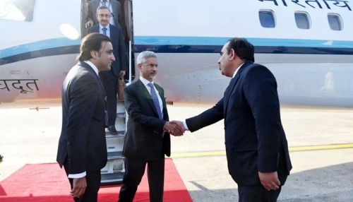 India’s External Affairs Minister Visits Pakistan Ahead of SCO Summit 