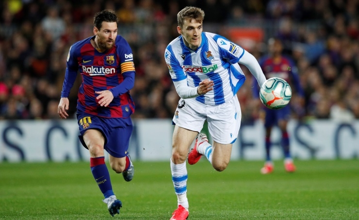 Messi scores to put Barcelona back on top in Spain Messi scores to put Barcelona back on top in Spain