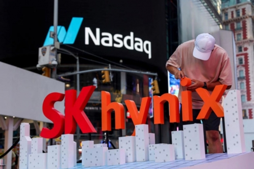 Nasdaq gets no boost from SK hynix debut in NY Nasdaq gets no boost from SK hynix debut in NY