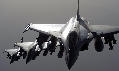French jets strike IS oil sites in Syria French jets strike IS oil sites in Syria