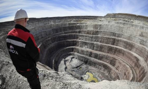 In search for carats In search for carats