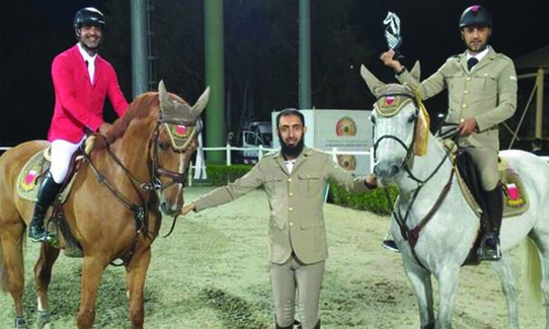 Ahmed Mansoor clinches first place