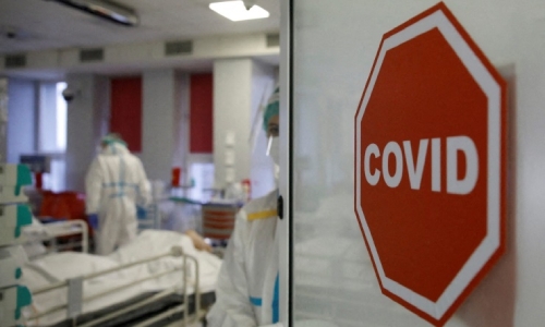 Too soon to treat COVID-19 like flu as Omicron spreads, says WHO
