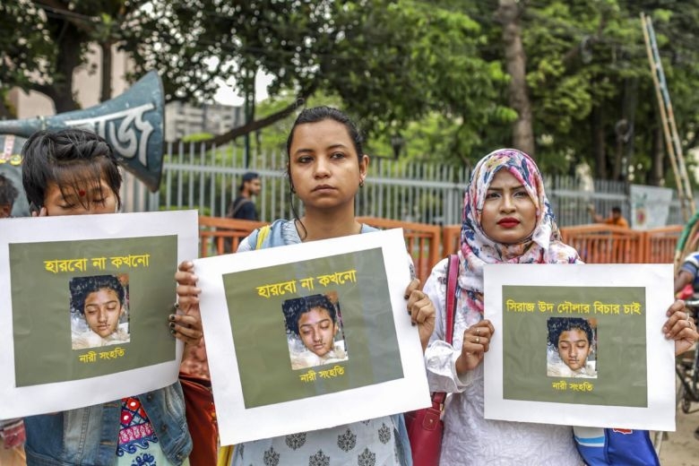 Bangladesh girl burned to death on teacher’s order: police