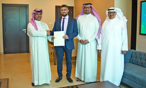 Al Turkumani wins Amwaj apartment in Al Waffer draw