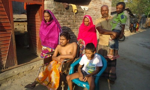 Bangladeshi father seeks mercy killing of sons, grandson
