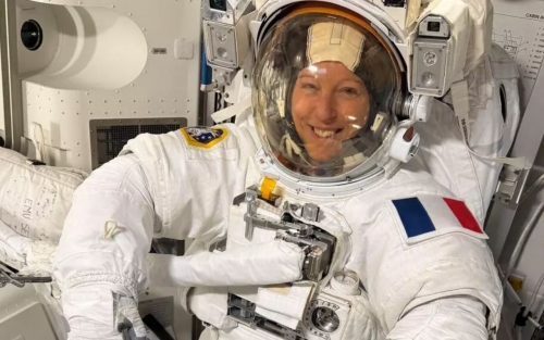 Frenchwoman makes first spacewalk Frenchwoman makes first spacewalk