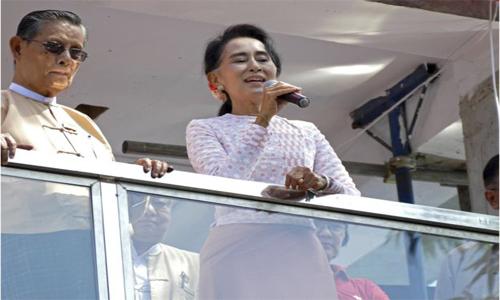 Myanmar awaits results of landmark election Myanmar awaits results of landmark election
