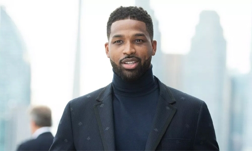 Khloe breaks up with Tristan Khloe breaks up with Tristan