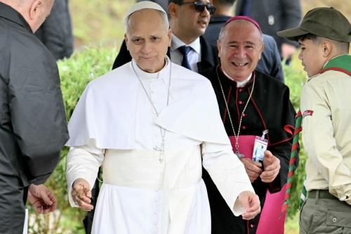 Pope Leo Slams War Spending, Warns World ‘Ruled by Tyrants