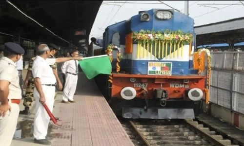 India-Bangladesh train services resume after two years India-Bangladesh train services resume after two years
