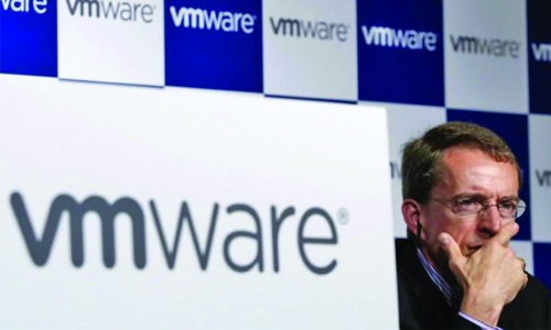 Dell explores IPO or merger with VMware