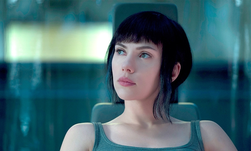 Johansson criticised for taking on transgender role