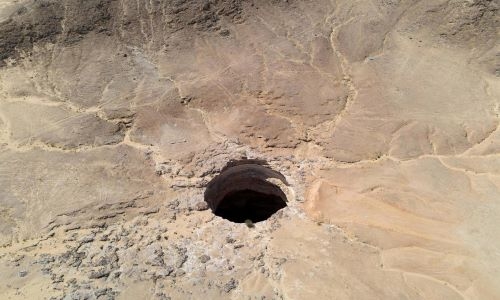 Danger and demons: Yemen's mysterious 'Well of Hell'