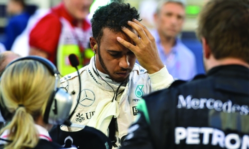 Hamilton sees China grid penalty as 'chance to rise'