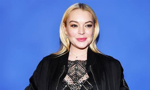 Lindsay Lohan is searching for great projects to make a perfect comeback Lindsay Lohan is searching for great projects to make a perfect comeback