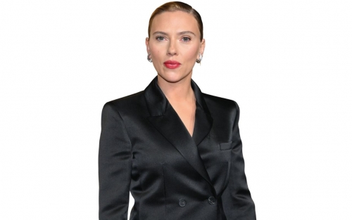 Scarlett Johansson bemoans ‘unachievable’ beauty standards