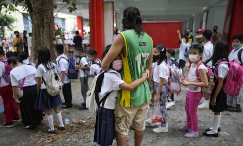 Storm forces school closures, evacuations in Philippines