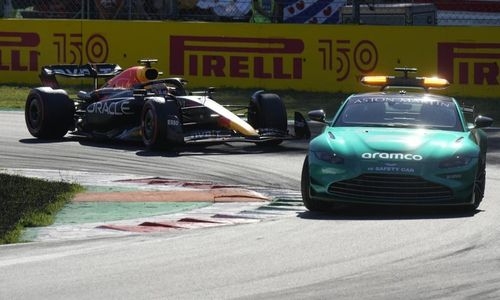 Max Verstappen wins in Monza to close in on title 