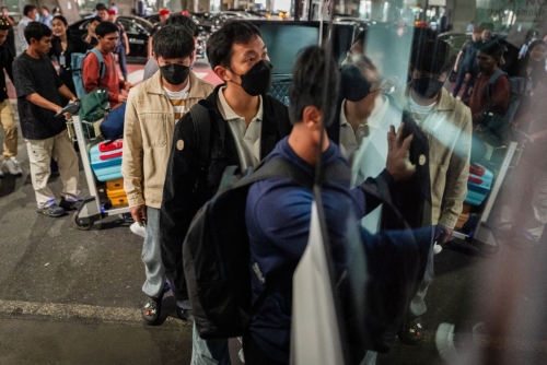 Thai Crew Return Home Following Attack on Cargo Vessel in Strait of Hormuz