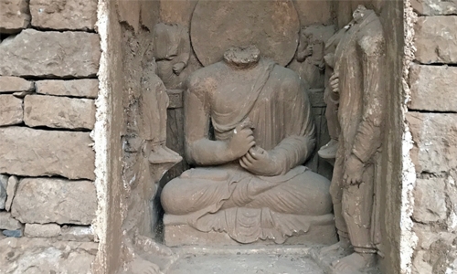 Pakistan unveils 1,700- year-old sleeping Buddha Pakistan unveils 1,700- year-old sleeping Buddha