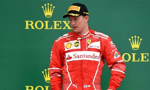 Raikkonen signs new Ferrari deal for 2018