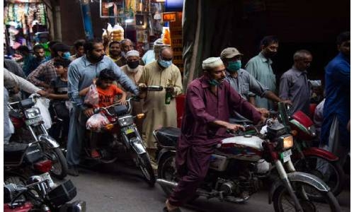 At least 30 killed as mosque bombed in northwest Pakistan