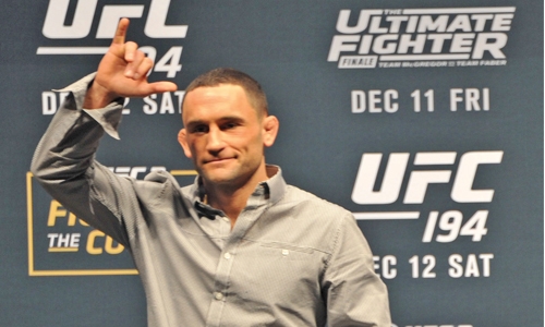 Frank Edgar takes on Mendes 