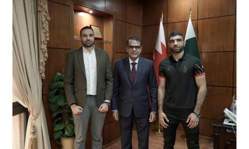 Pakistani legend Abbas Khan honoured Pakistani legend Abbas Khan honoured