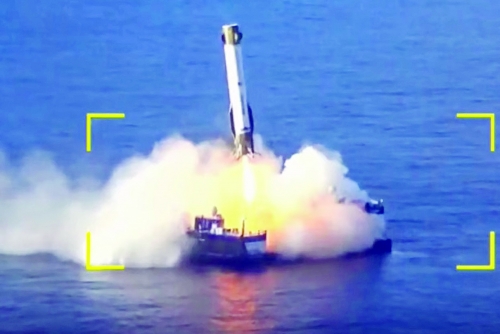 Blue Origin launches rocket with used booster for first time