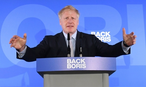 Johnson plays down no-deal Brexit
