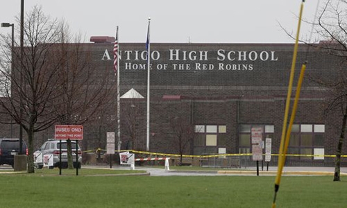 One dead, two wounded in Wisconsin school shooting One dead, two wounded in Wisconsin school shooting