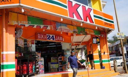 Malaysia store hit by Molotov cocktail over ‘Allah’ socks