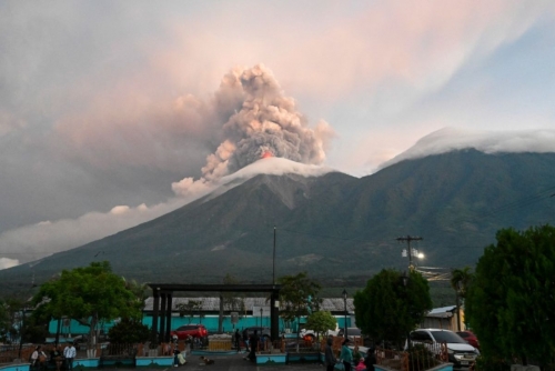 Guatemala’s Fuego Volcano Erupts, Forcing Mass Evacuations Guatemala’s Fuego Volcano Erupts, Forcing Mass Evacuations