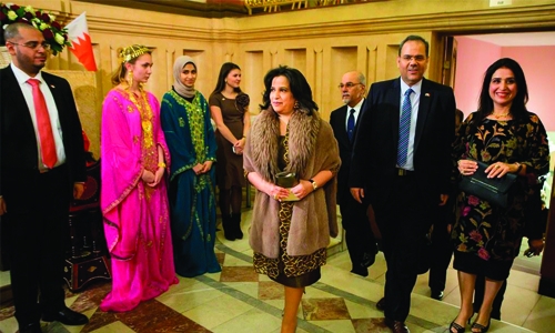 Shaikha Mai attends opening of photo gallery in Russia