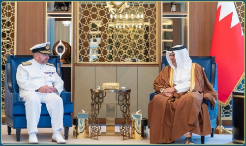 HRH Crown Prince Meets UK Defence Senior Advisor to Strengthen Strategic Ties  