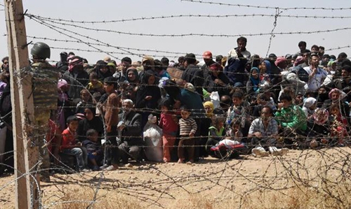 Up to 20,000 stranded at Syria border with Turkey: UN