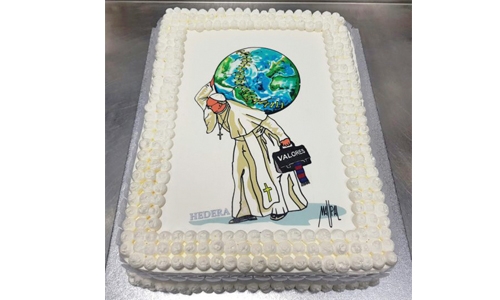 Cake for ‘joyful’ pope on his 81st birthday