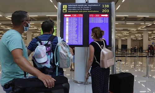 UK ban flights from more countries due to Covid-19