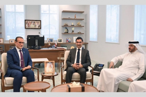 Bahrain Steps Up Regional Cooperation on Desert Locust Control Bahrain Steps Up Regional Cooperation on Desert Locust Control