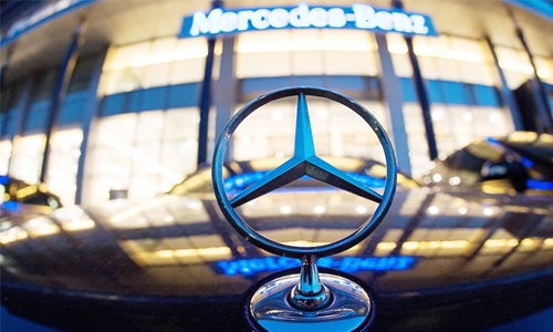 Mercedes sticking to F1 despite Formula E rumours