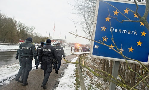 Danish police arrest four alleged IS fighters, seize weapons: statement Danish police arrest four alleged IS fighters, seize weapons: statement