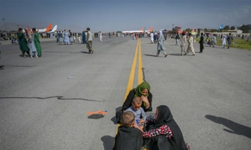 Evacuation flights resume at Kabul airport as Biden defends US withdrawal