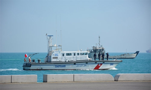 Coastguards rescue man from drowning at Amwaj