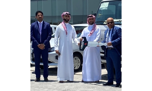 Zayani Motors delivers Mitsubishi vehicles to Bahrain Gas 