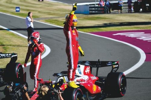 Hamilton edges Antonelli for Silverstone sprint pole Hamilton edges Antonelli for Silverstone sprint pole
