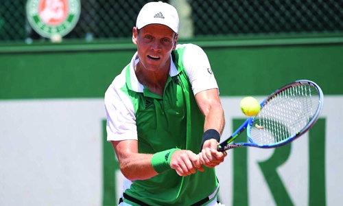 Berdych, Alexander Zverev make progress